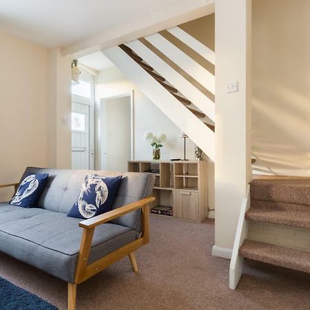 Well Presented 2 Bedroom House - Sleeps Four Leamington Spa Exterior foto
